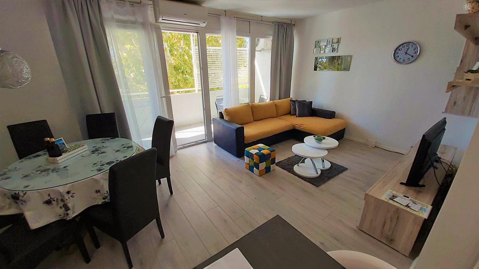 Apartment Punta Omis Bagian luar foto