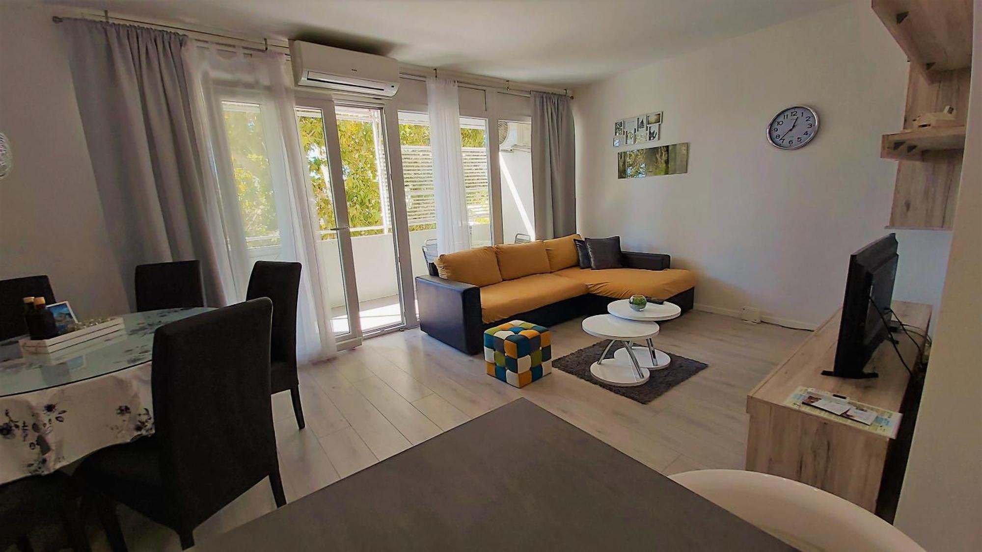 Apartment Punta Omis Bagian luar foto