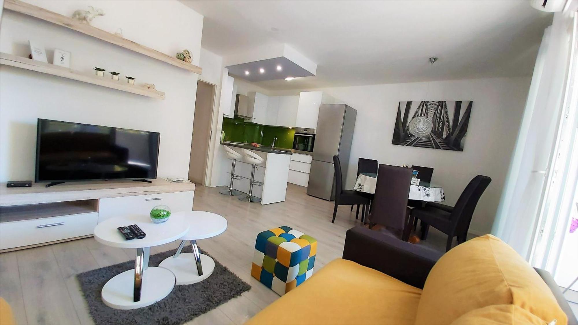 Apartment Punta Omis Bagian luar foto